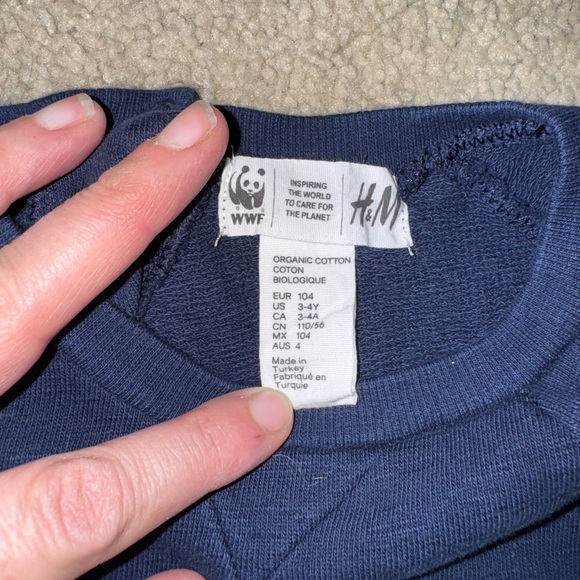 H&M size 3-4 years sweater - Picture 3 of 3